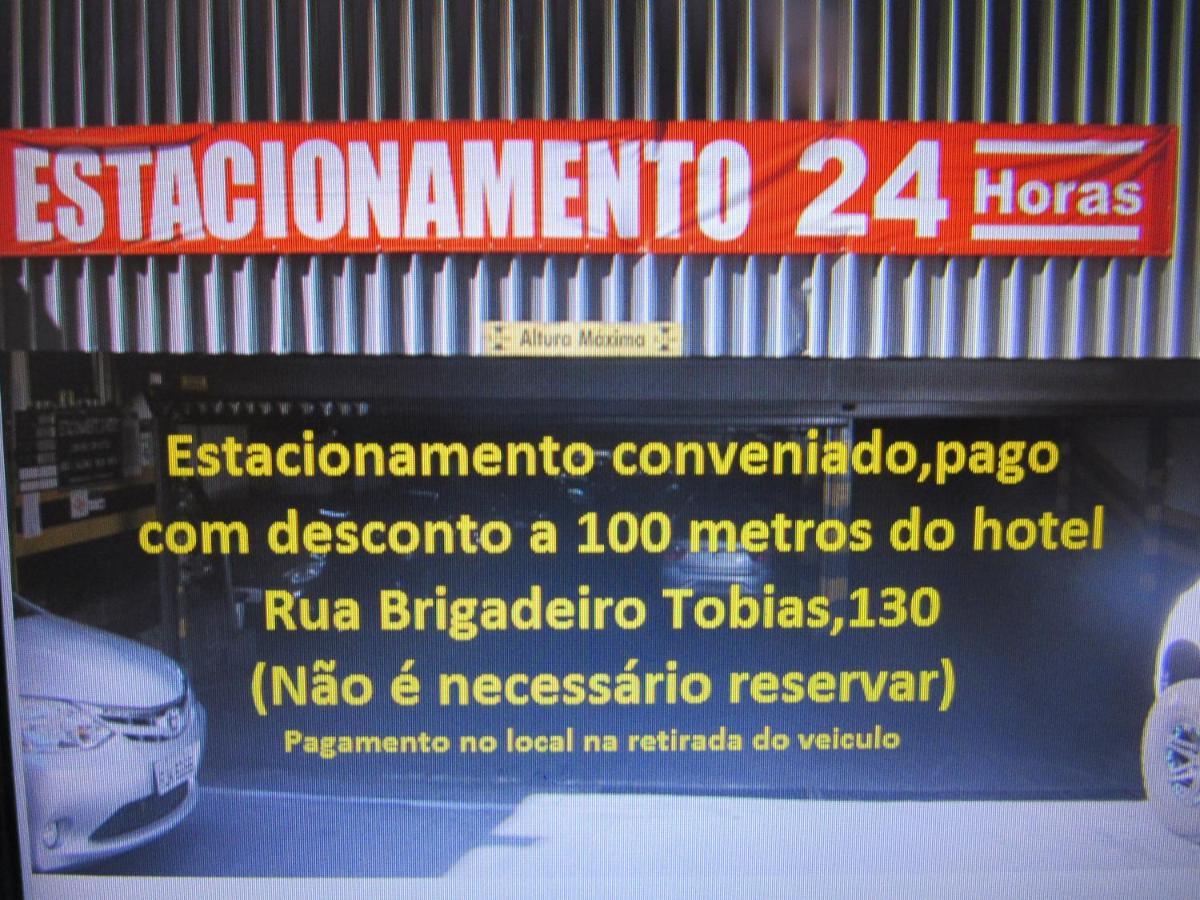 Hotel Salomão - Próximo a 25 de Março, Bom Retiro, Brás e Rua Santa Efigênia, a 2 minutos do Mirante Sampa Sky e pista de Skate Anhangabaú San Paolo Esterno foto