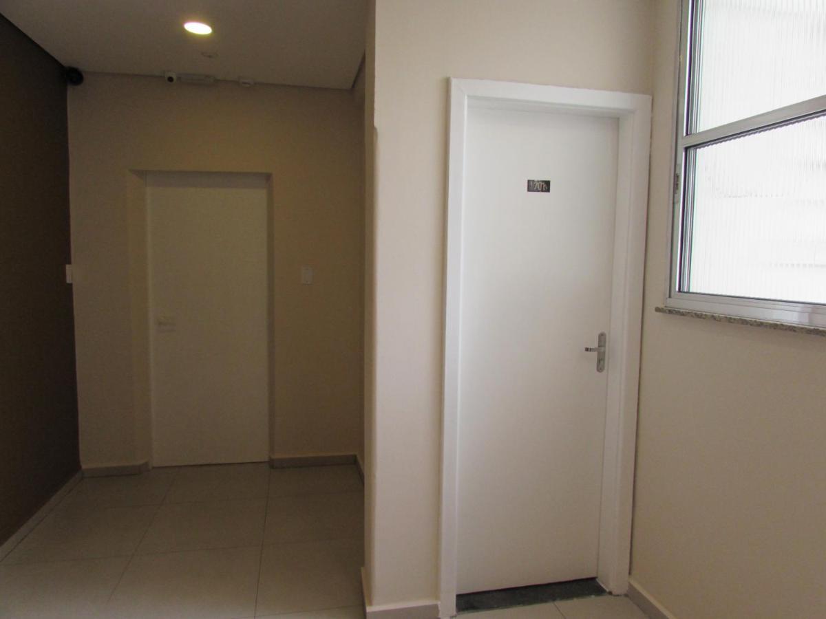 Hotel Salomão - Próximo a 25 de Março, Bom Retiro, Brás e Rua Santa Efigênia, a 2 minutos do Mirante Sampa Sky e pista de Skate Anhangabaú San Paolo Esterno foto